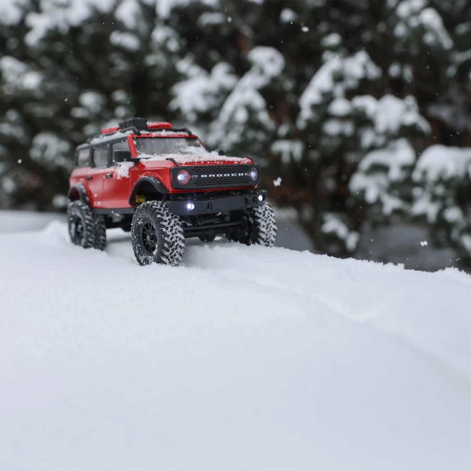 Axial 1/24 SCX24 2021 Ford Bronco 4WD Truck Brushed RTR, Red 15 Axial 1/24 SCX24 2021 Ford Bronco 4WD Truck Brushed RTR, Red - Image 15