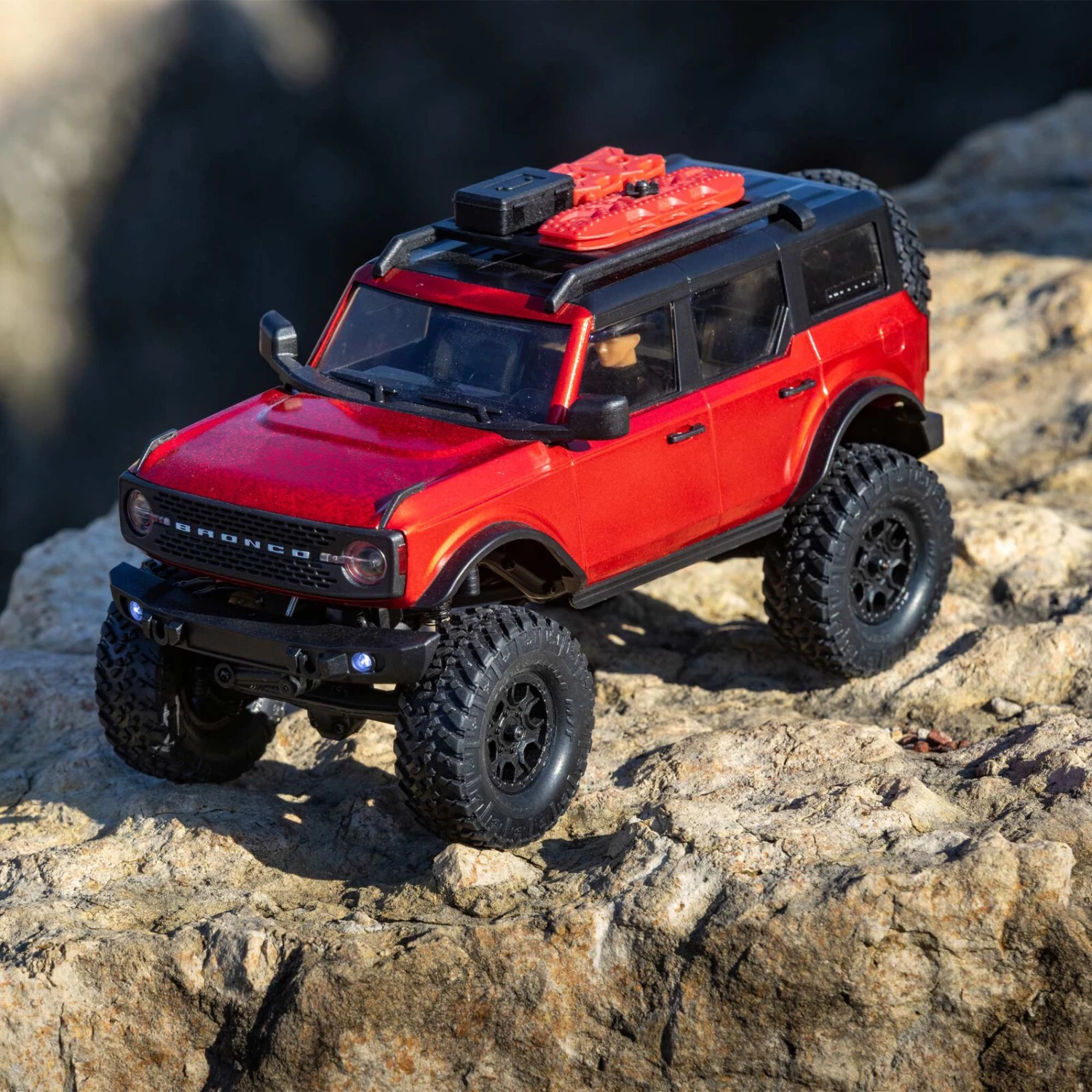 Axial 1/24 SCX24 2021 Ford Bronco 4WD Truck Brushed RTR, Red 2 Axial 1/24 SCX24 2021 Ford Bronco 4WD Truck Brushed RTR, Red - Image 2
