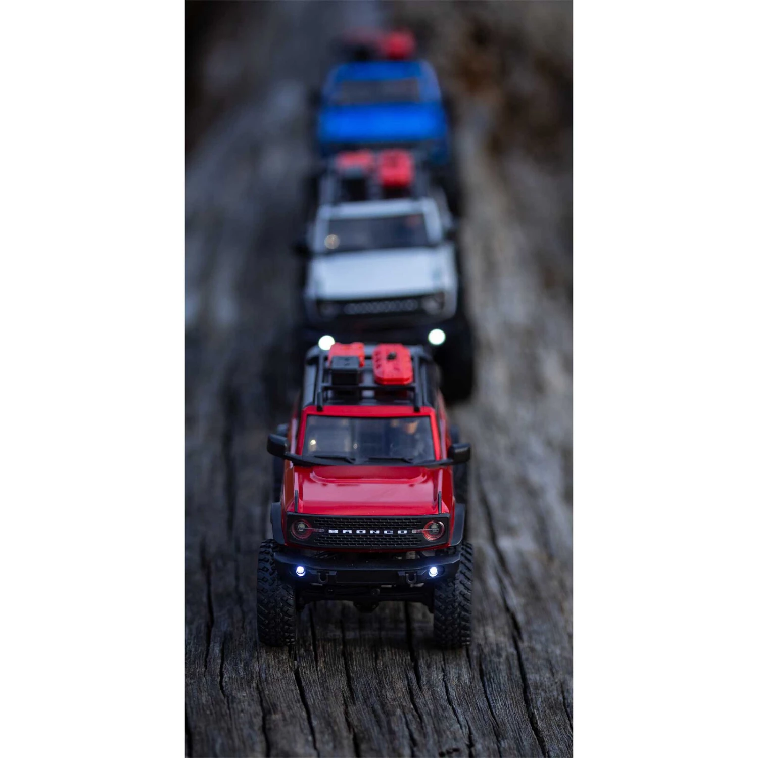 Axial 1/24 SCX24 2021 Ford Bronco 4WD Truck Brushed RTR, Red 20 Axial 1/24 SCX24 2021 Ford Bronco 4WD Truck Brushed RTR, Red - Image 20