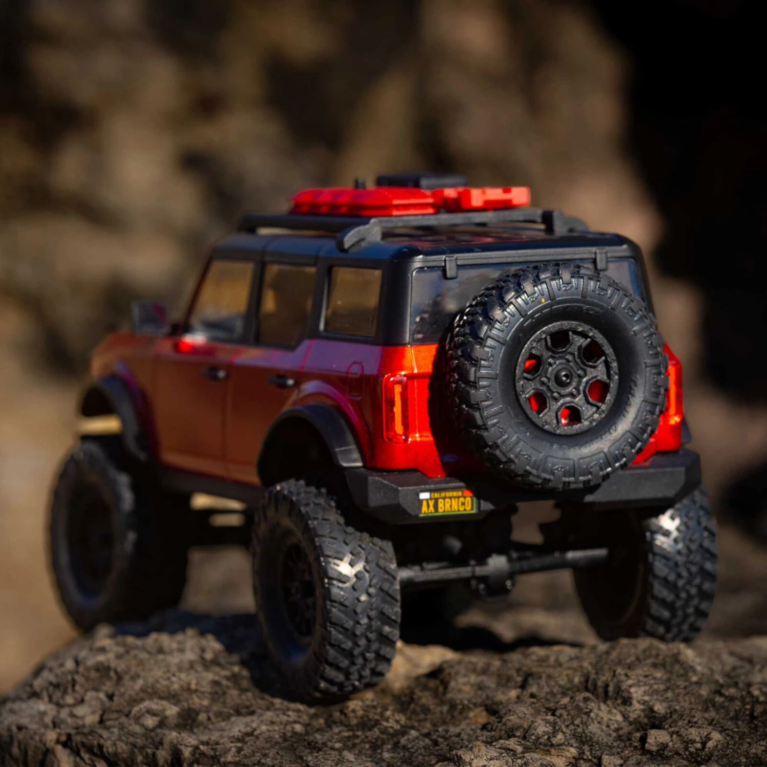 Axial 1/24 SCX24 2021 Ford Bronco 4WD Truck Brushed RTR, Red 14 Axial 1/24 SCX24 2021 Ford Bronco 4WD Truck Brushed RTR, Red - Image 14