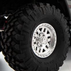 Axial 1/10 SCX10 III Jeep JLU Wrangler with Portals RTR, Gray - SCRATCH & DENT 32 Axial 1/10 SCX10 III Jeep JLU Wrangler with Portals RTR, Gray - SCRATCH & DENT -Axial Online Shop AXI03003T1SND A12 CY8BWPVU