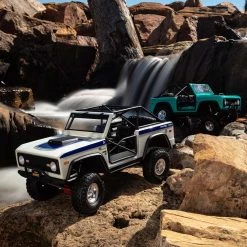 Axial 1/10 SCX10 III Early Ford Bronco 4WD RTR, Teal - SCRATCH & DENT -Axial Online Shop AXI03014T1SND A23 NZRT31SI
